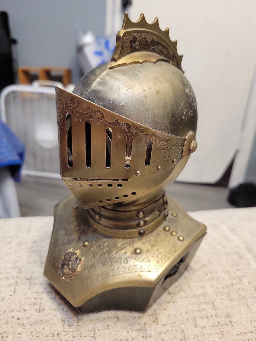 Vintage Medieval Knight Armor Helmet AM Metal Transistor Radio. Made In Japan.